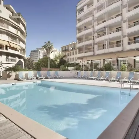 Daire Tres Bel Palais Festivals Croisette Suquet