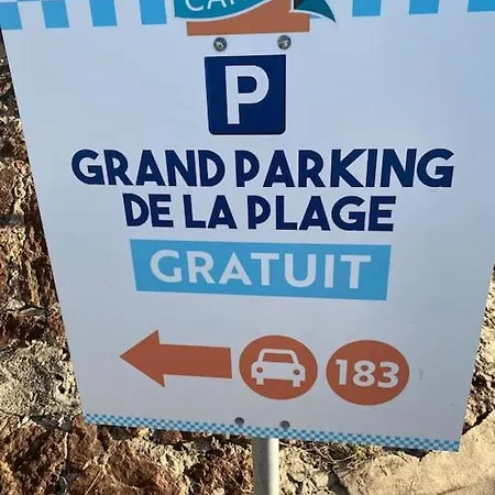 Tres Bel Palais Festivals Croisette Suquet קאן