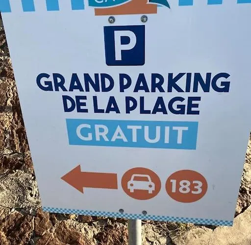 Tres Bel Palais Festivals Croisette Suquet Cannes